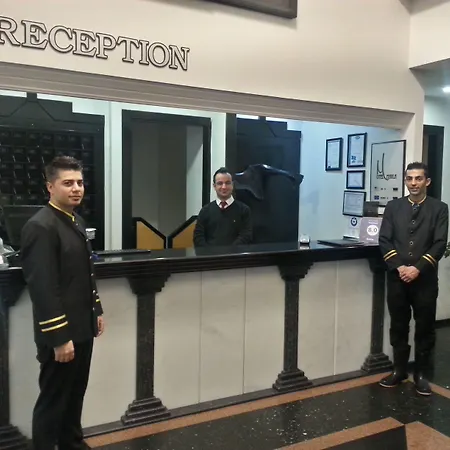 Hotel Marla-3