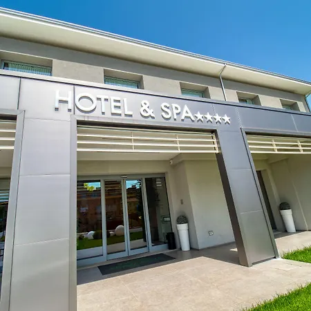 Boutique Hotel Bramante & Spa-3