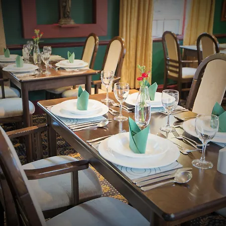 Glenlossie Guest House-3