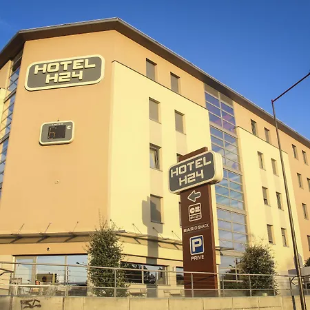 H24 Hotel-3
