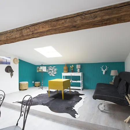 Une Chambre Chez Dupont-2