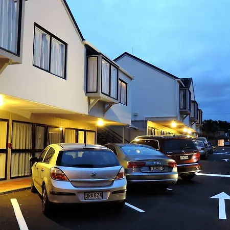 Anzac Court Motel-2