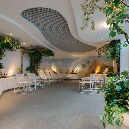 Hotel Fortuna-3