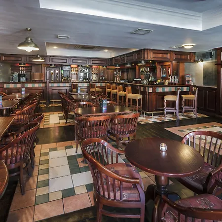 Downings Bay Hotel-2
