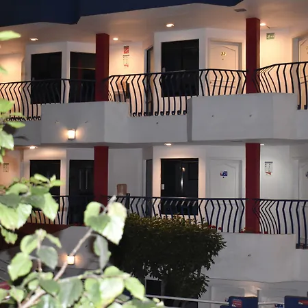 Hotel Mediterraneo-3