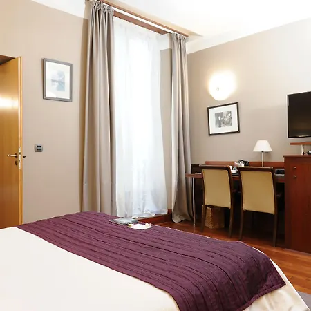 Hotel George Sand Opera Paris-2