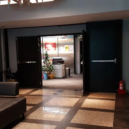 Walker-Taoyuan-3