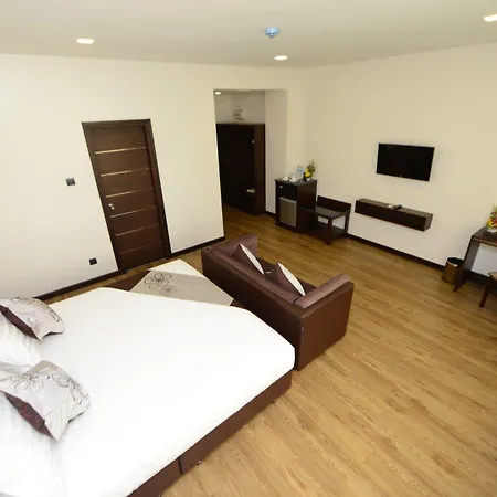 Hotel Lexus-3