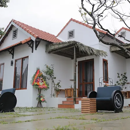 Hue Riverside Villa-2