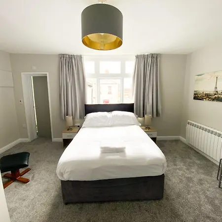 Oyo Studiotel Hartlepool-3