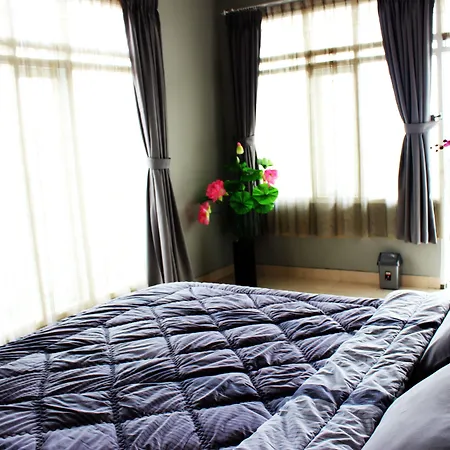 Collection O 92277 Setra Priangan Guest House-3