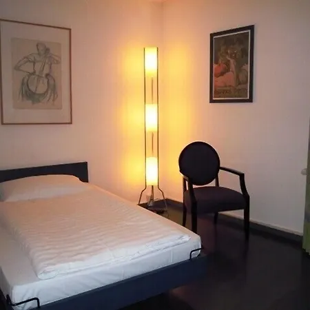 Hotel Comedie-3