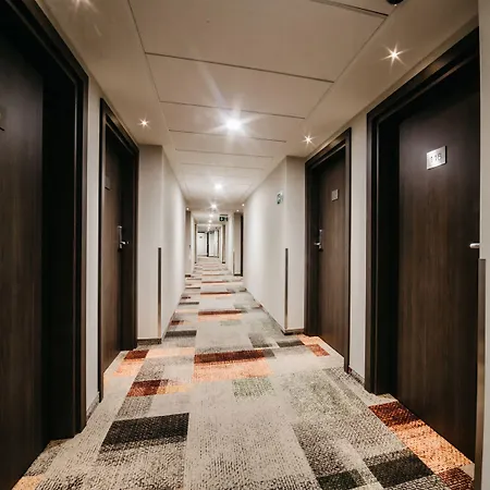 Q Hotel Plus Katowice-3