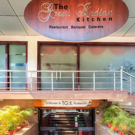 Treebo Shivam Inn Near Singapore Mall-2