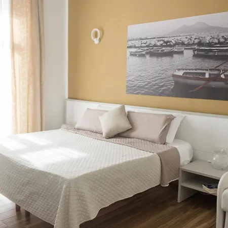 Rooms Stazione Centrale-3
