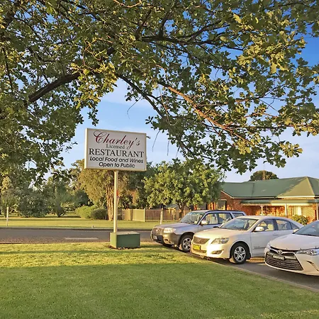 Leeton Heritage Motor Inn-2