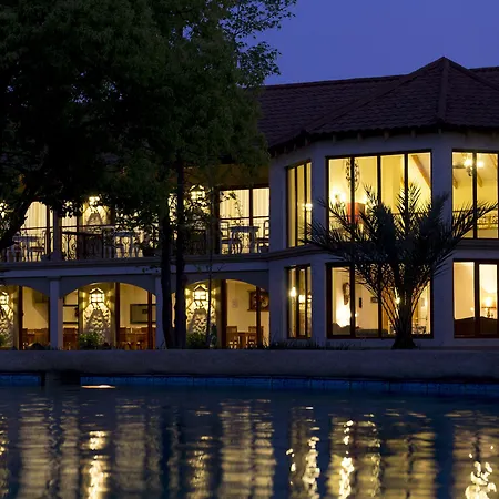La Perla Hotel-3