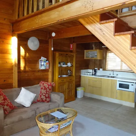 Jarrah Glen Cabins-3