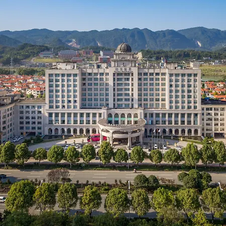 Sunshine Hotel Zhangjiajie-3