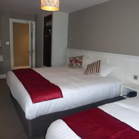 Ryan'S Hotel-3