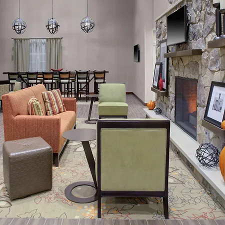 Hampton Inn & Suites Manchester, Vt-2