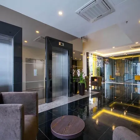 Omg Hotel-2