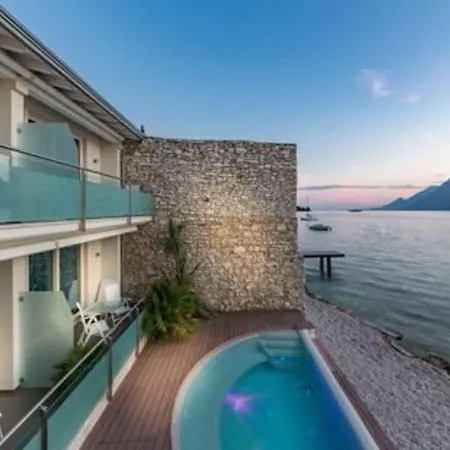 Hotel Vega-3