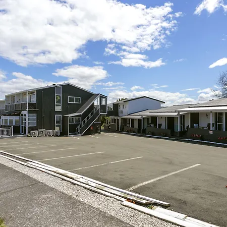 Taupo Thermal Motel And Spa (Adults Only)-2