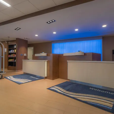 Fairfield Inn & Suites By Marriott Gaylord-3