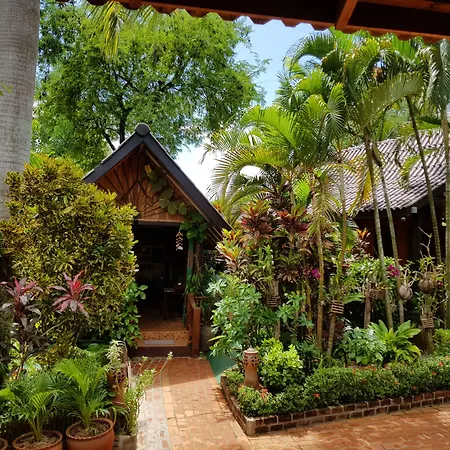 Thongbay Guesthouse-3