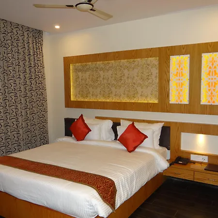 Hotel Tridev-2