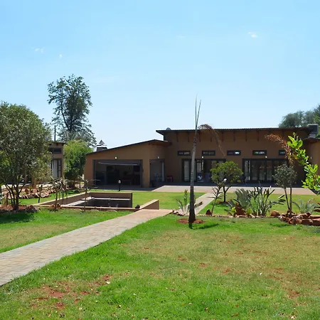 Manor Hills Guest Lodge-2