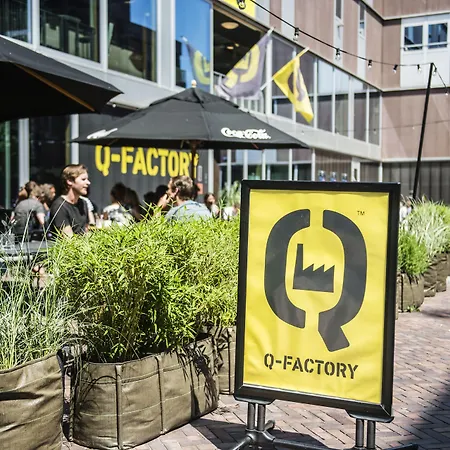 Q-Factory Hotel-2
