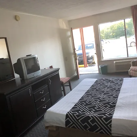 Flagship Inn-3