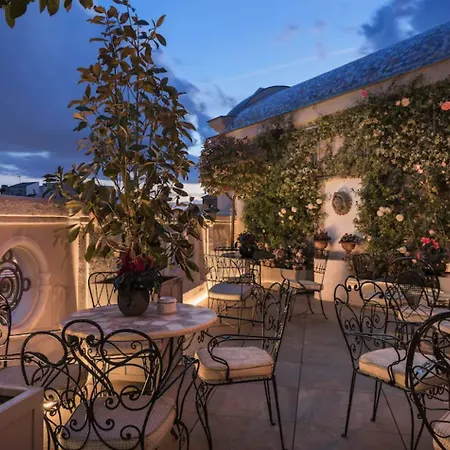 Relais&Châteaux Heritage Hotel-2
