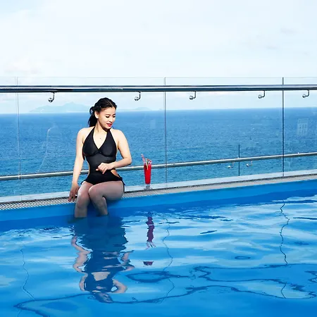 Le Hoang Beach Hotel Danang-3