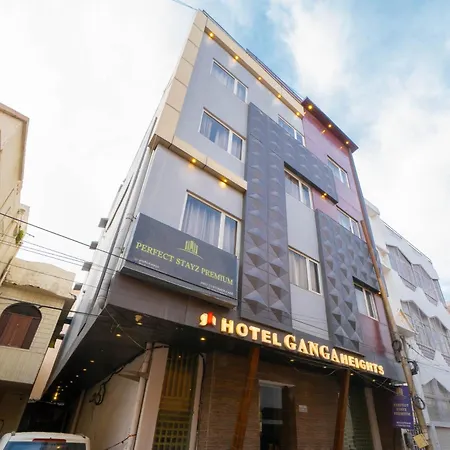 Perfectstayz Premium Ganga Heights - Ganga View Rooftop Cafe-3