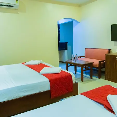 Hotel Chitra Park-3