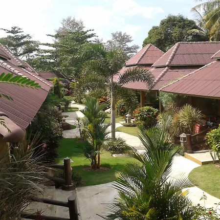 Lanta Castaway Beach Resort-3