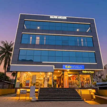 Fabhotel Penthouse - A K Dev Road-2