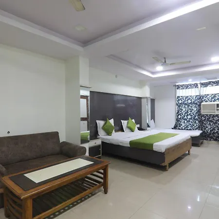 Hotel Dayal-3