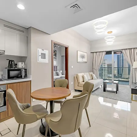 Wonderful Reva Aparthotel Downtown-3