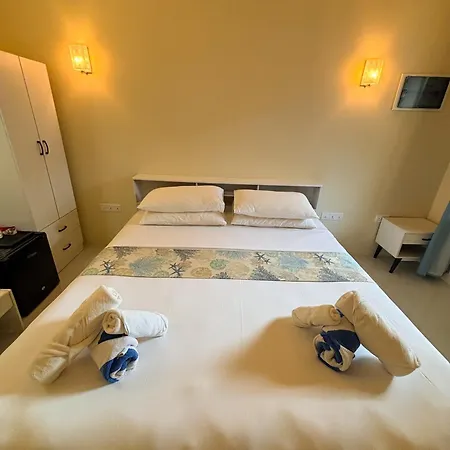 Dhigurah Dhonveli Boutique-3