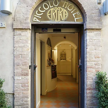Piccolo Hotel Etruria-2