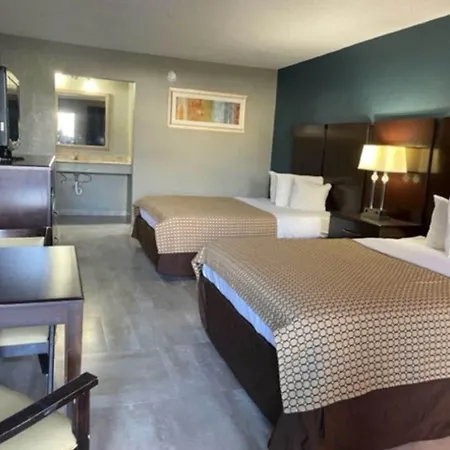 Guest Inn Lake City-3