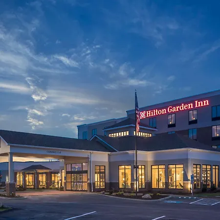 Hilton Garden Inn Pittsburgh Airport-2