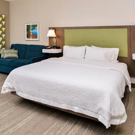 Hampton Inn By Hilton Omaha Airport, Ia-2