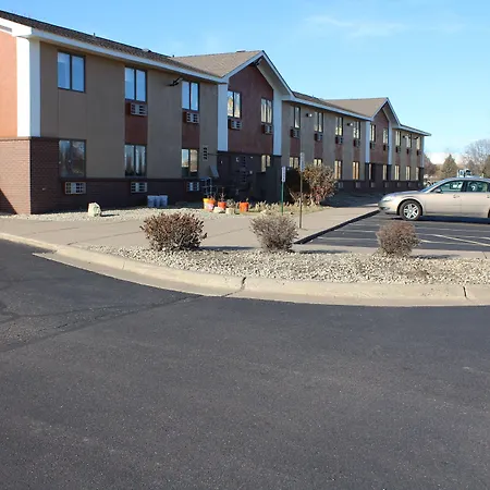 Coratel Inn And Suites By Jasper Stillwater-3