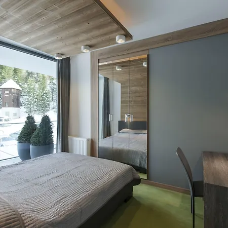 Apparthotel Silbersee-3
