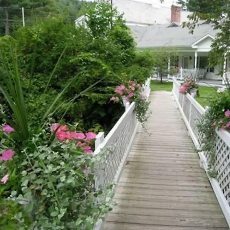 1896 House Country Inn - Barnside Inn-3